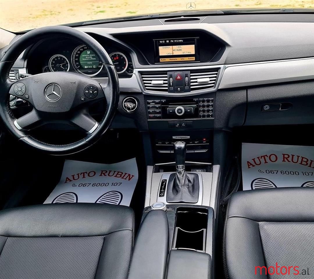 2009' Mercedes-Benz E 220 photo #5