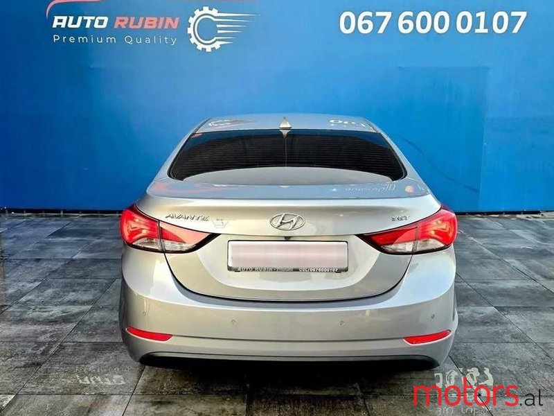 2013' Hyundai Avante photo #3