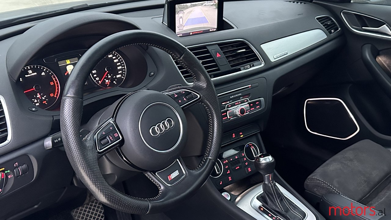 2016' Audi Q3 photo #5