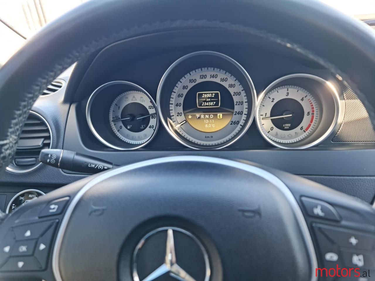 2012' Mercedes-Benz C 200 photo #5