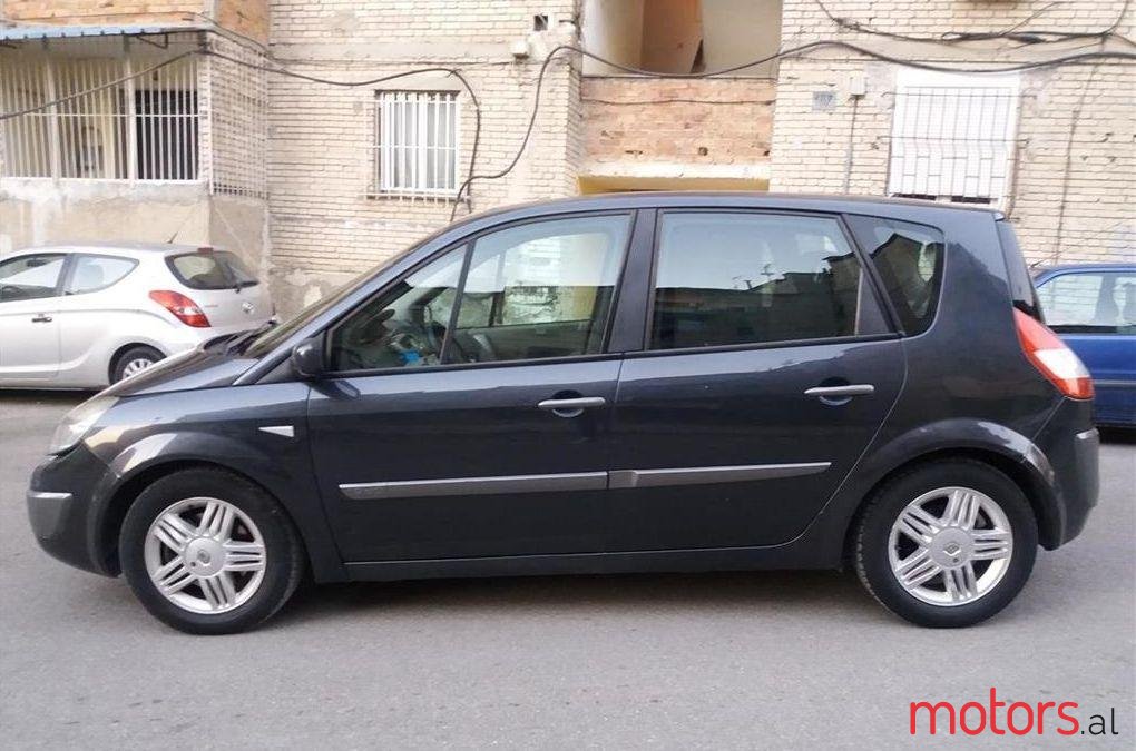 2005' Renault Scenic photo #1