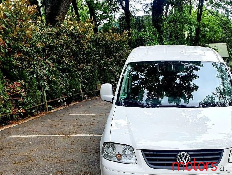 2009' Volkswagen Caddy photo #4