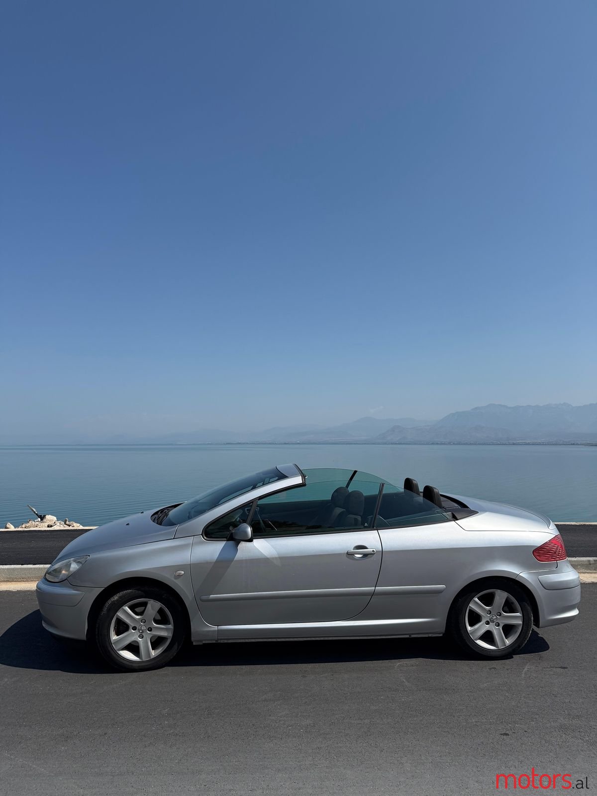 2004' Peugeot 307 photo #2