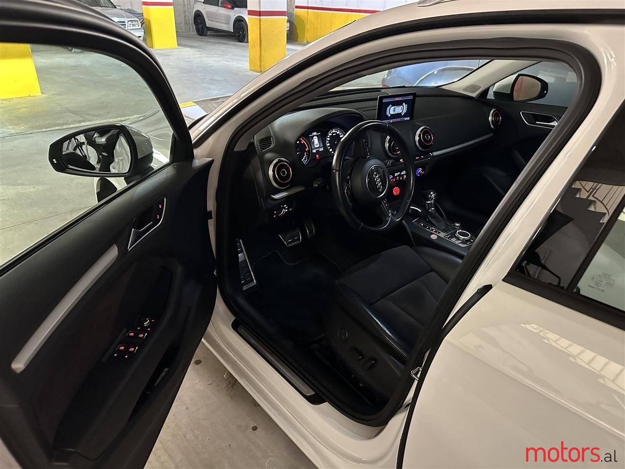 2016' Audi A3 photo #2