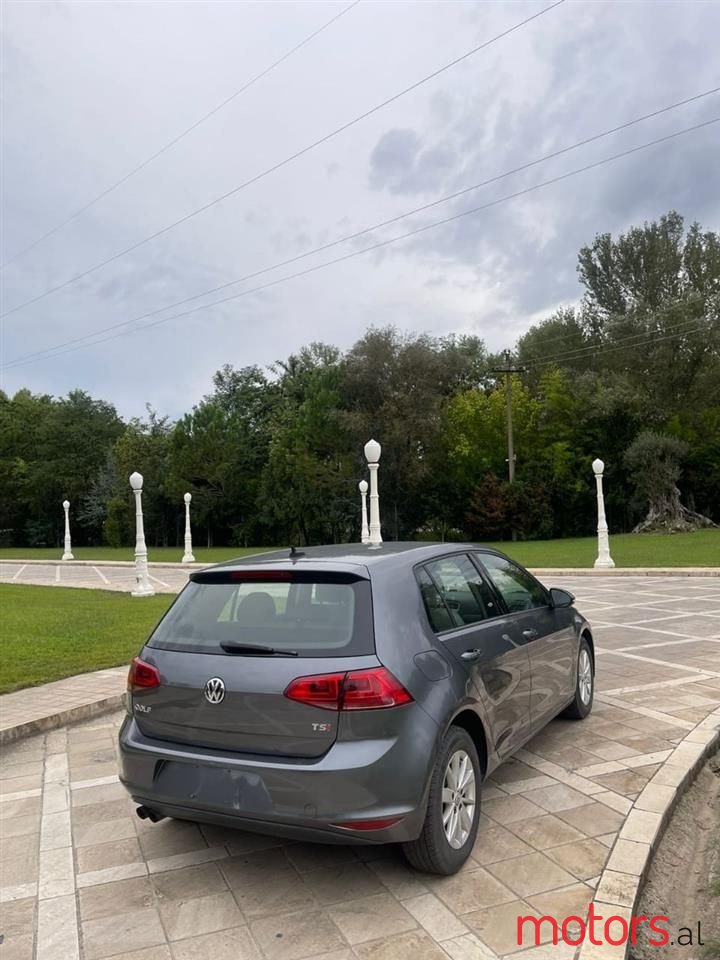 2015' Volkswagen Golf photo #4