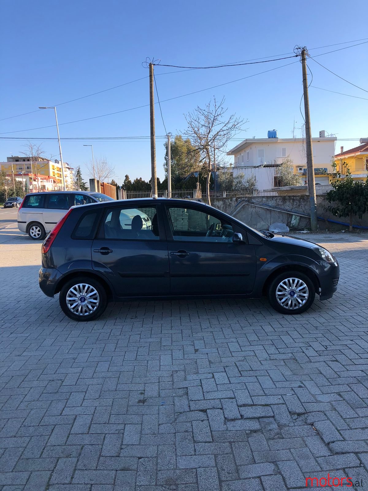 2006' Ford Fiesta photo #3