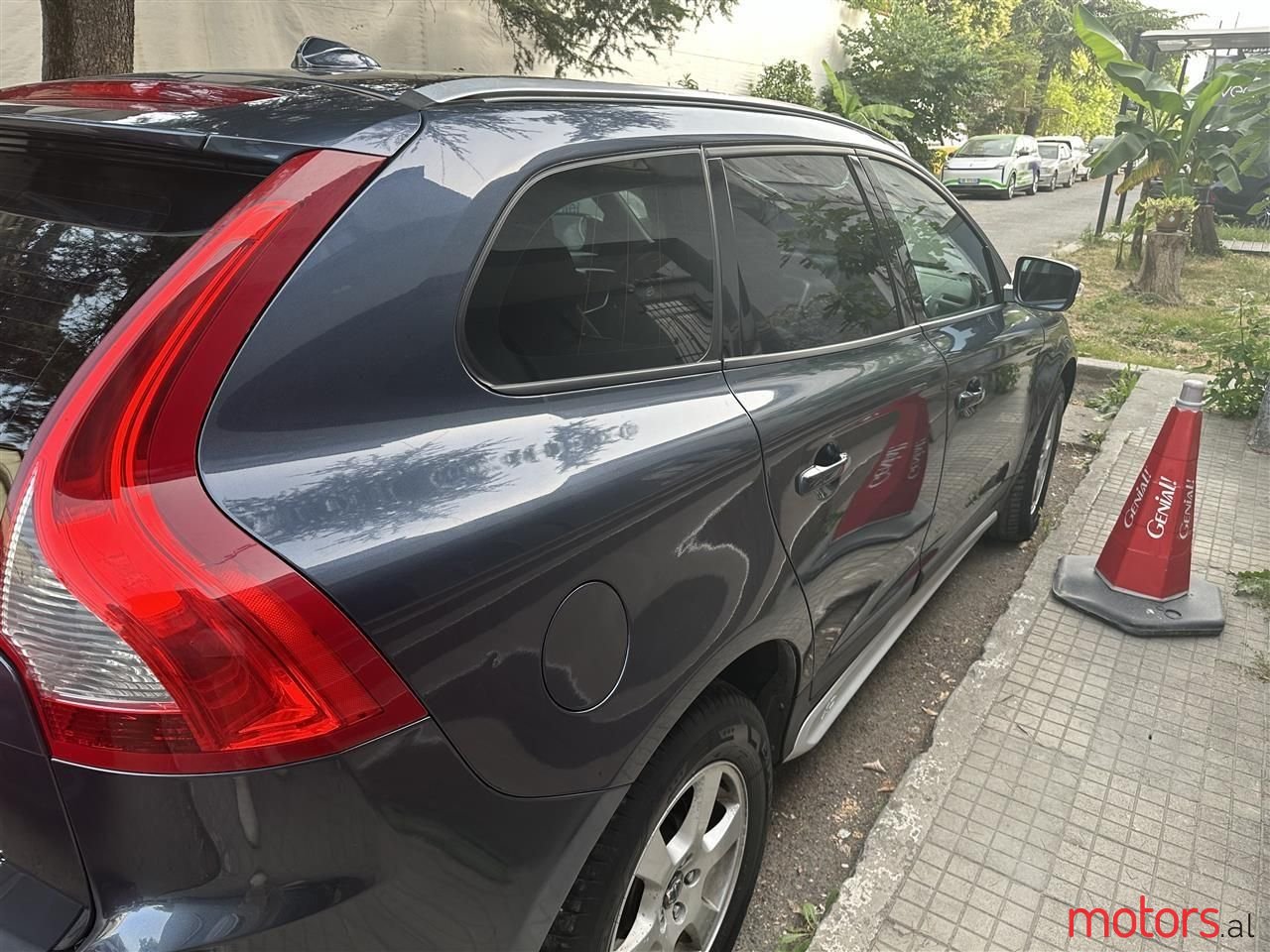 2010' Volvo Xc 60 photo #2