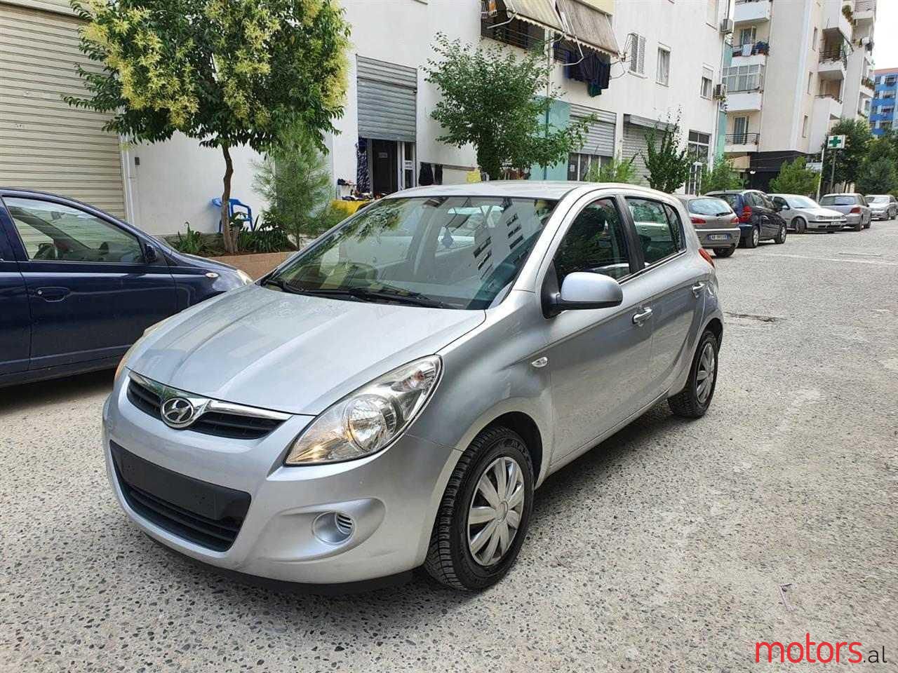 2009' Hyundai i20 photo #3