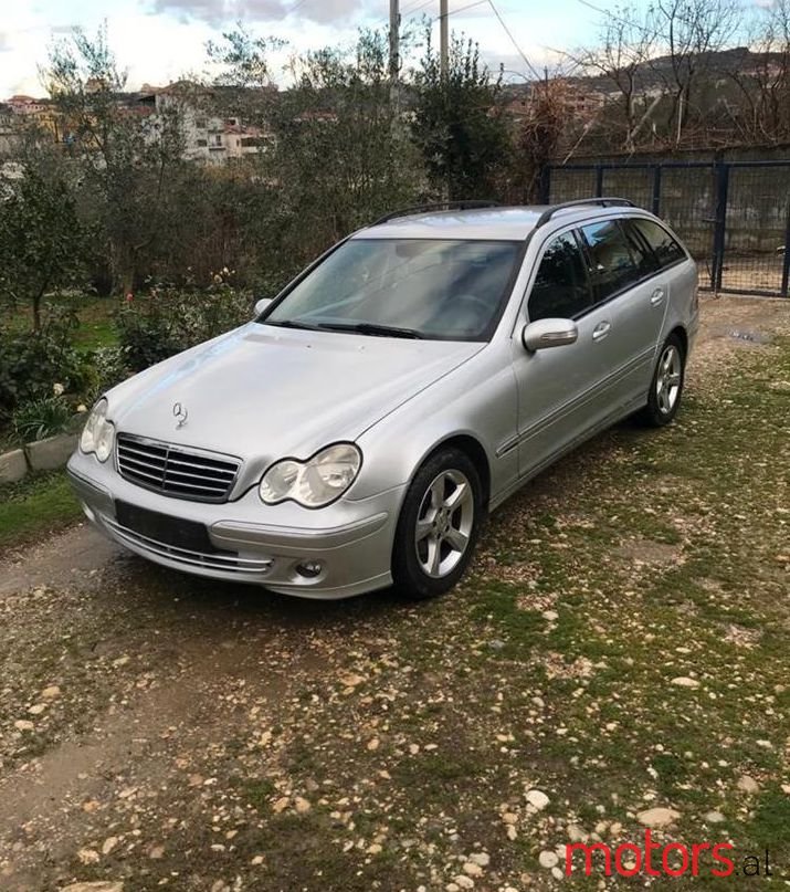 2006' Mercedes-Benz C 220 photo #1