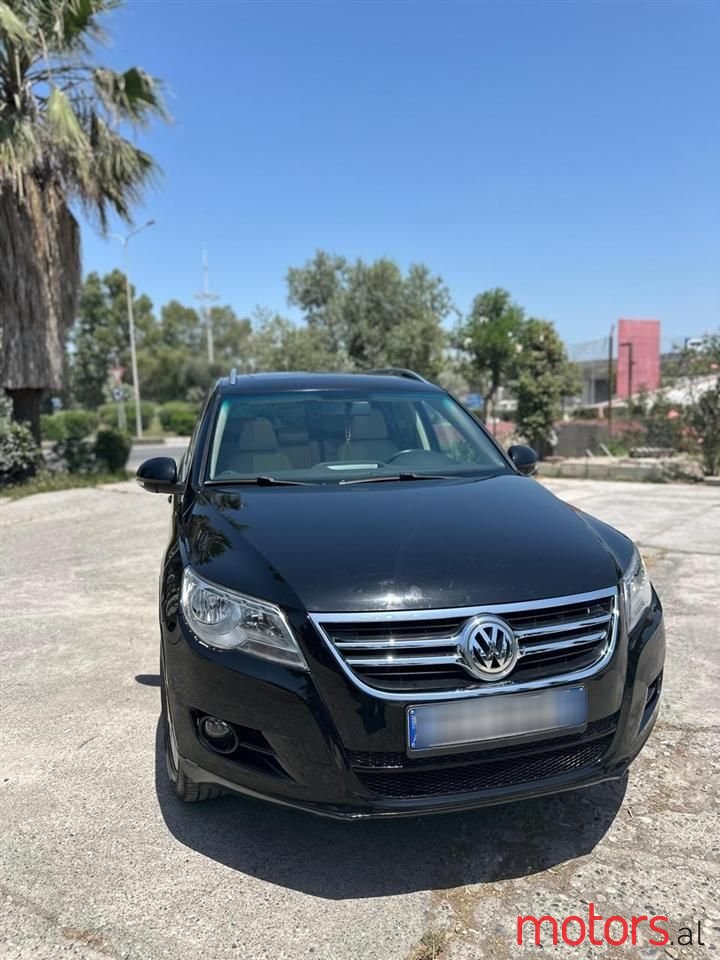 2009' Volkswagen Tiguan photo #4