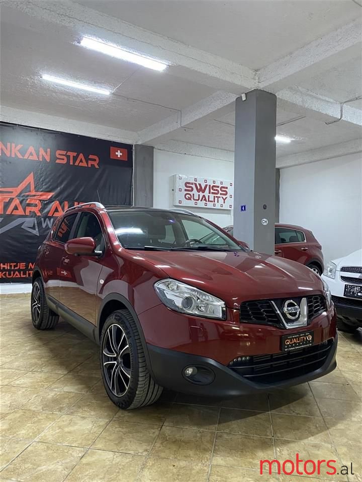 2012' Nissan Qashqai photo #1