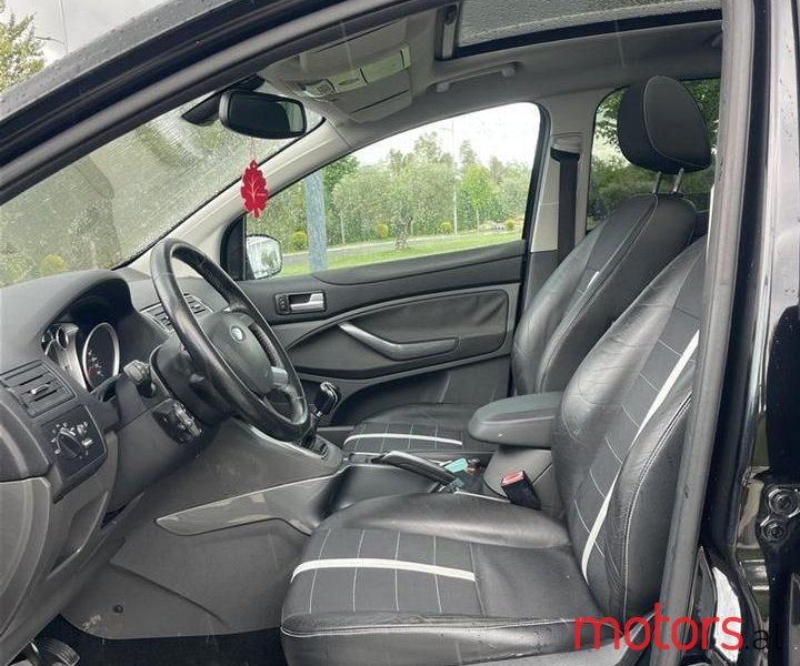 2008' Ford Kuga photo #4