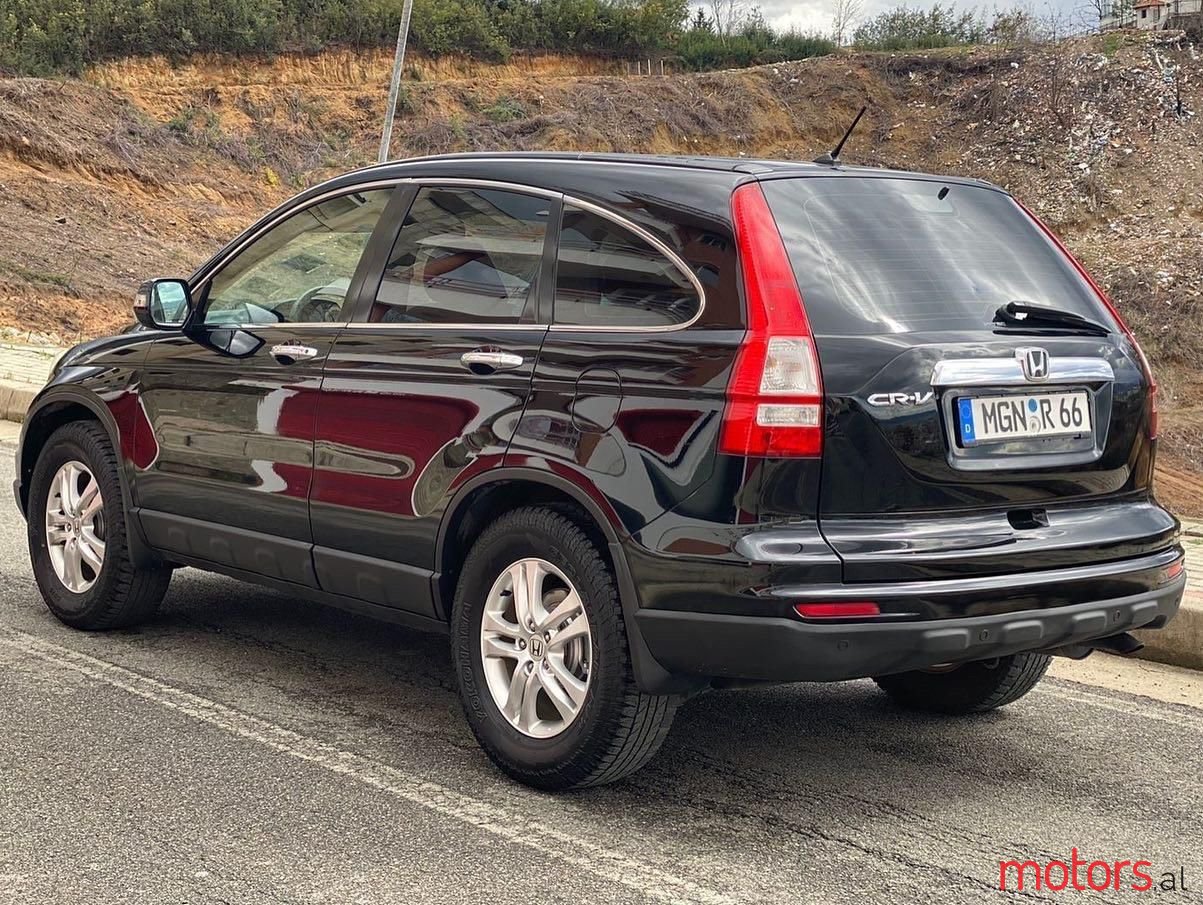 2010' Honda CR-V photo #5