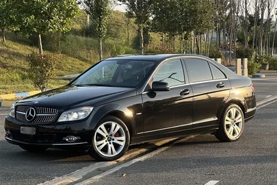 2010' Mercedes-Benz C 300