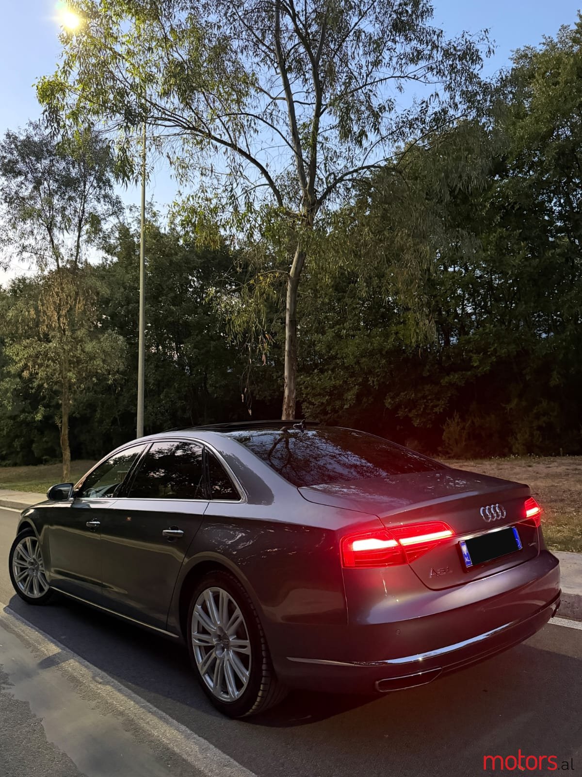 2015' Audi A8 photo #4