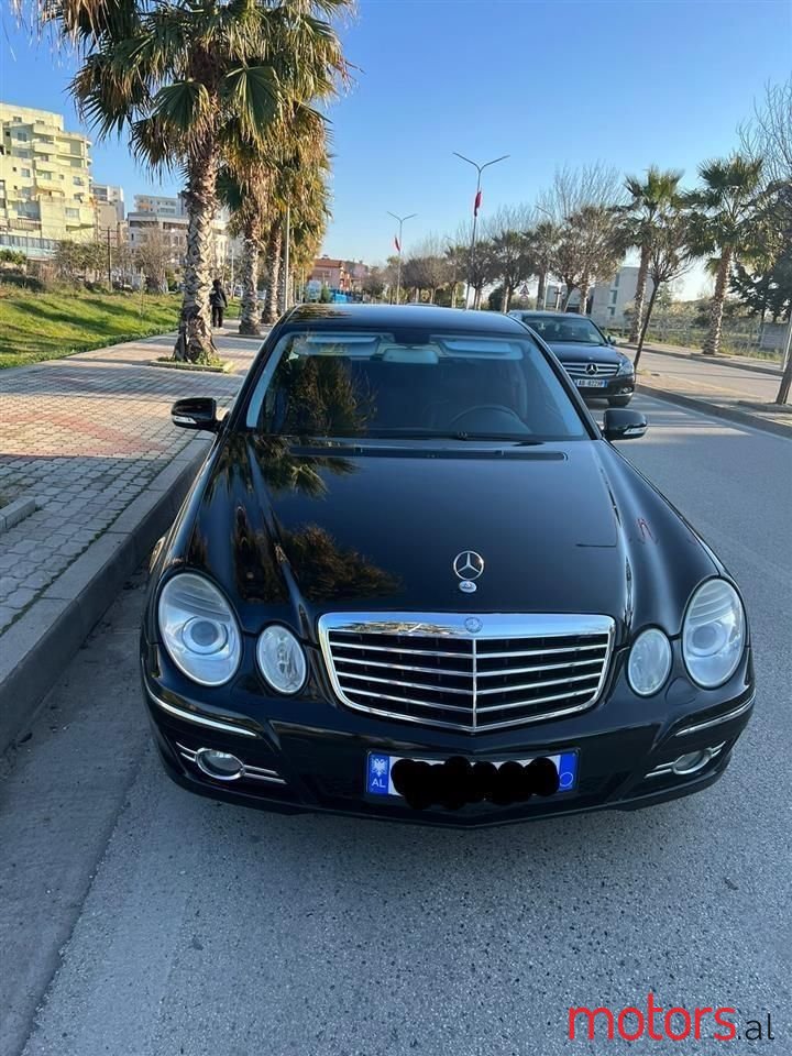 2007' Mercedes-Benz 220 photo #1