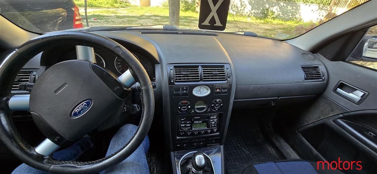 2001' Ford Mondeo photo #6