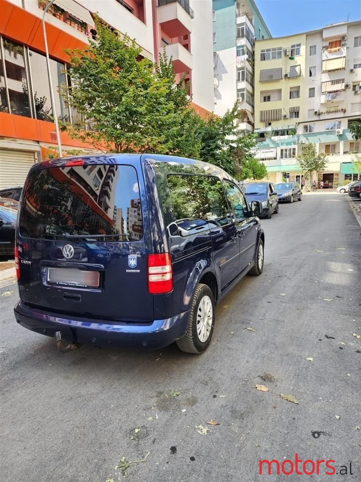 2012' Volkswagen Caddy photo #3