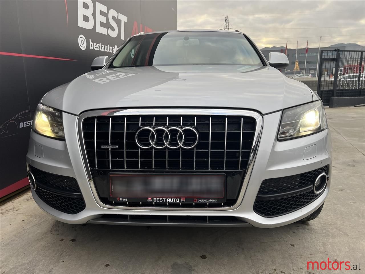 2010' Audi Q5 photo #4