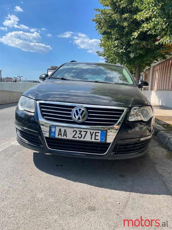 2006' Volkswagen Passat photo #1