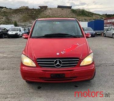 2005' Mercedes-Benz Viano photo #1