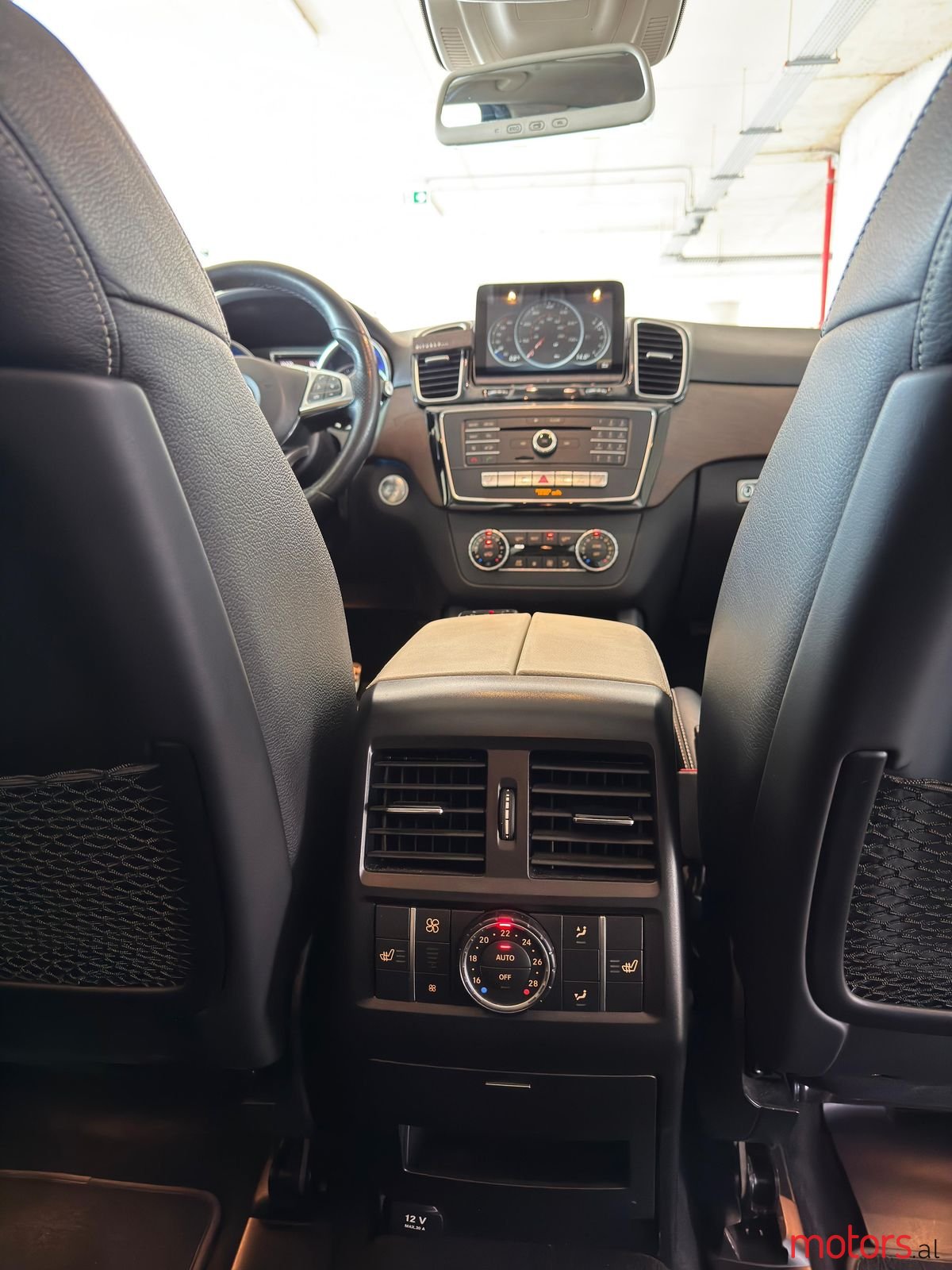 2016' Mercedes-Benz GL 350 photo #2