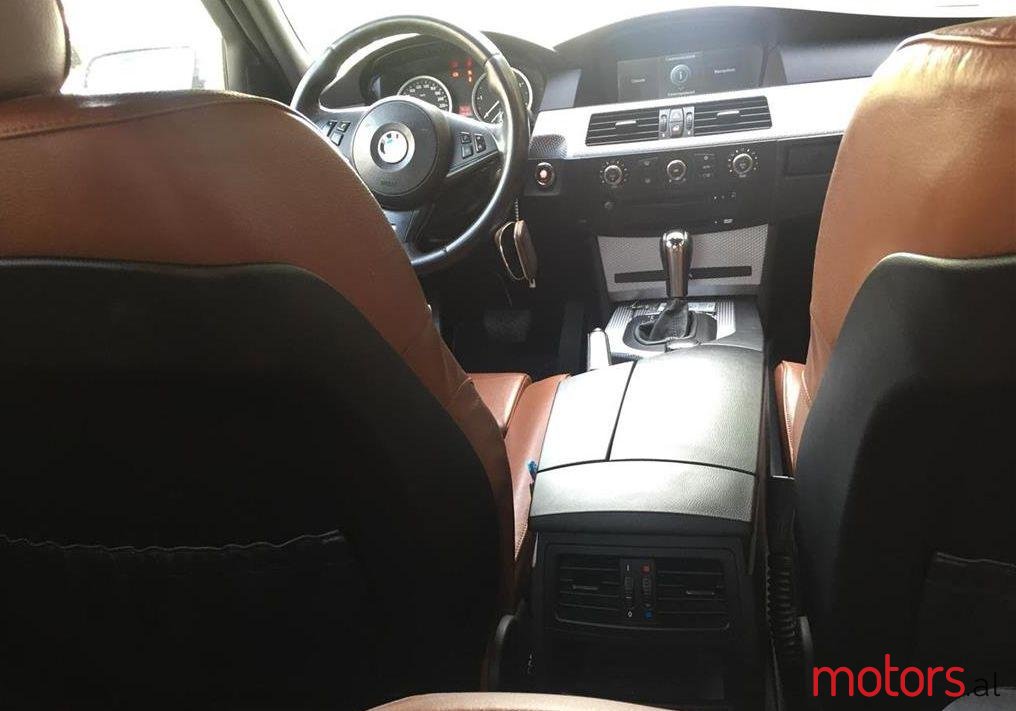 2006' BMW 530 photo #1