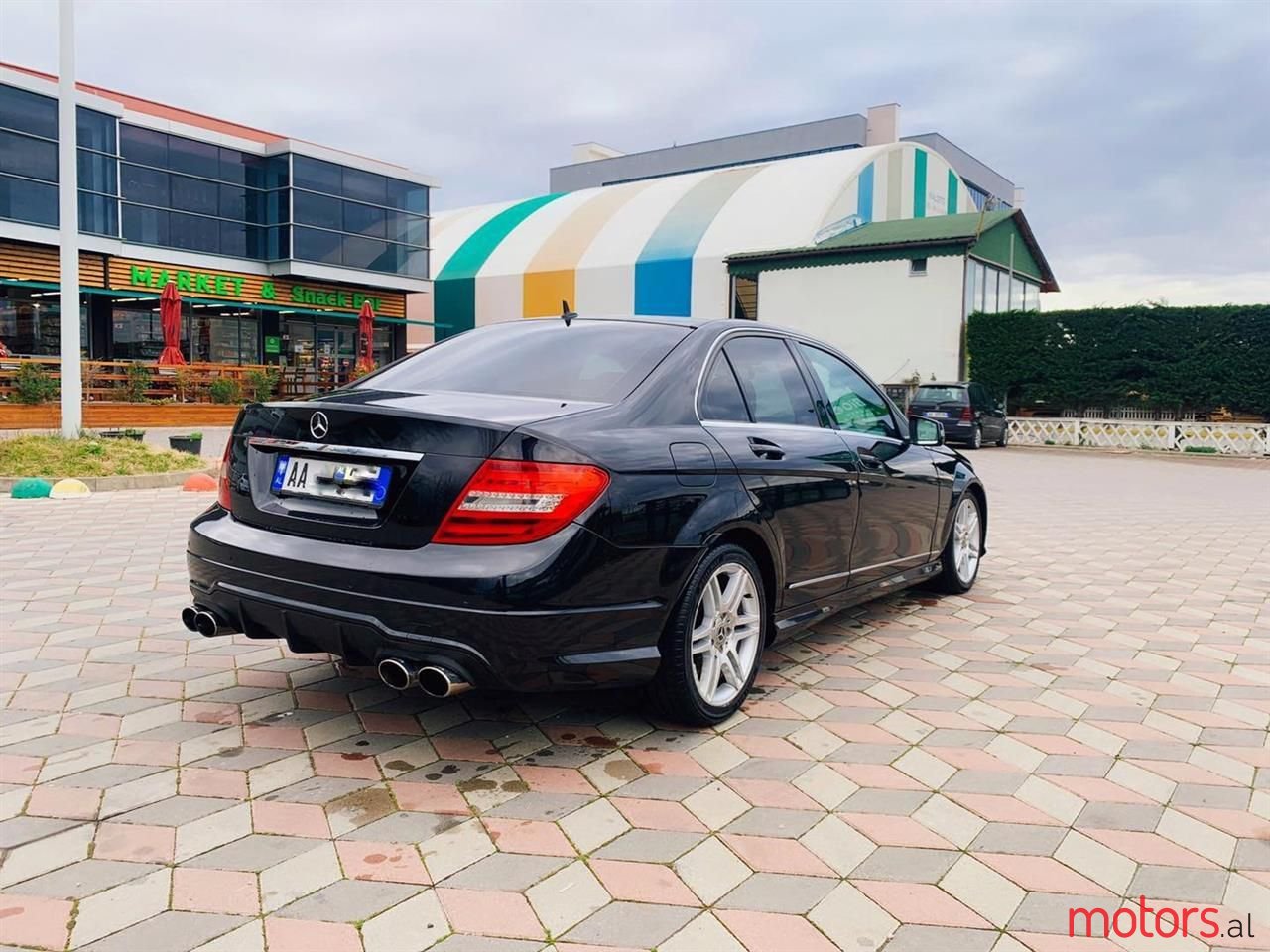 2009' Mercedes-Benz C 320 photo #3