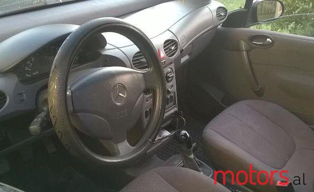 2000' Mercedes-Benz A-Class photo #2