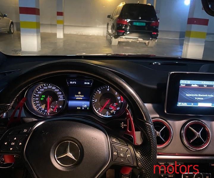 2014' Mercedes-Benz CLA 200 photo #2