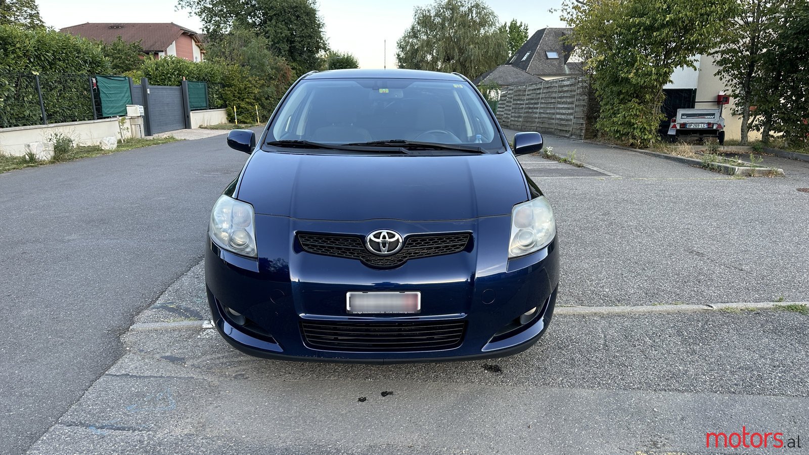 2007' Toyota Auris photo #1