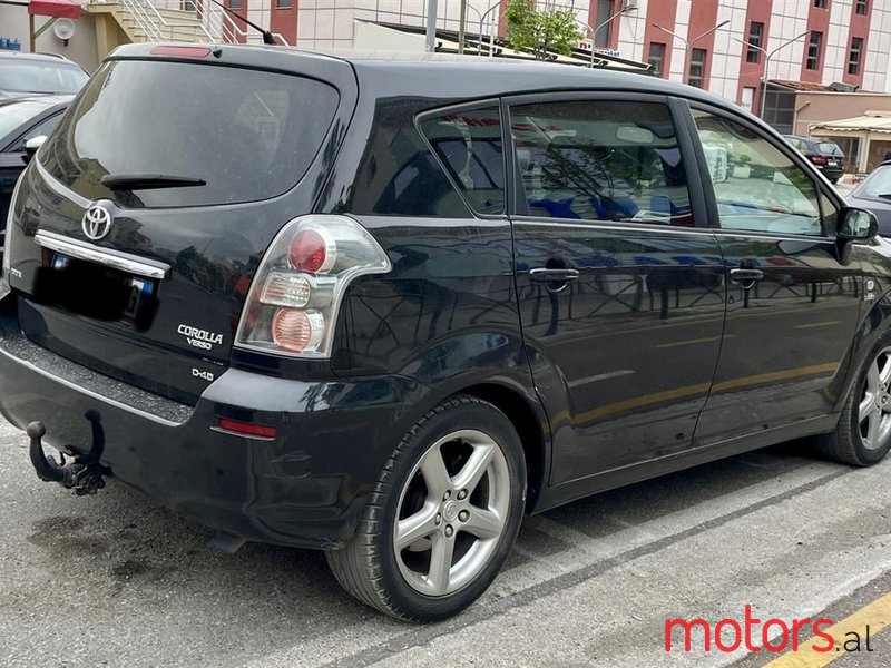 2007' Toyota Corolla Verso photo #2