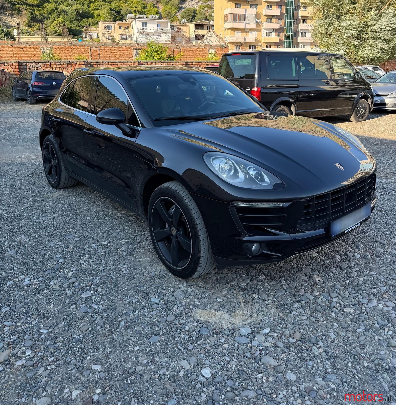 2014' Porsche Macan photo #2