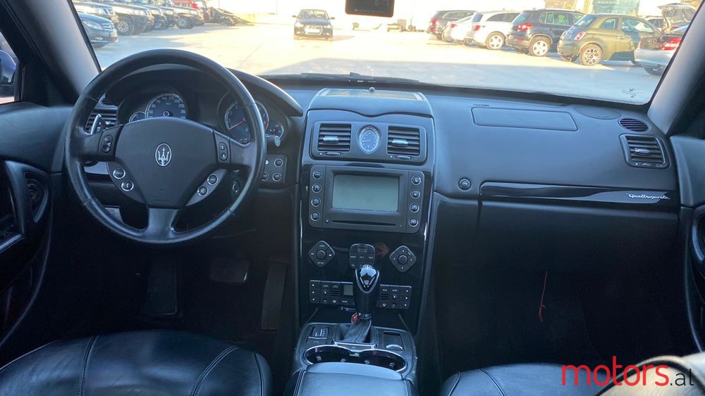 2008' Maserati Quattroporte photo #6