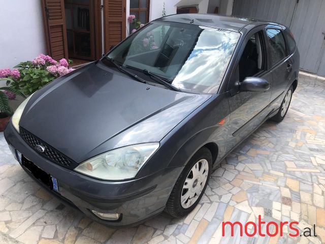 2003' Ford Focus photo #2