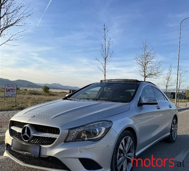 2014' Mercedes-Benz CLA 200 photo #4