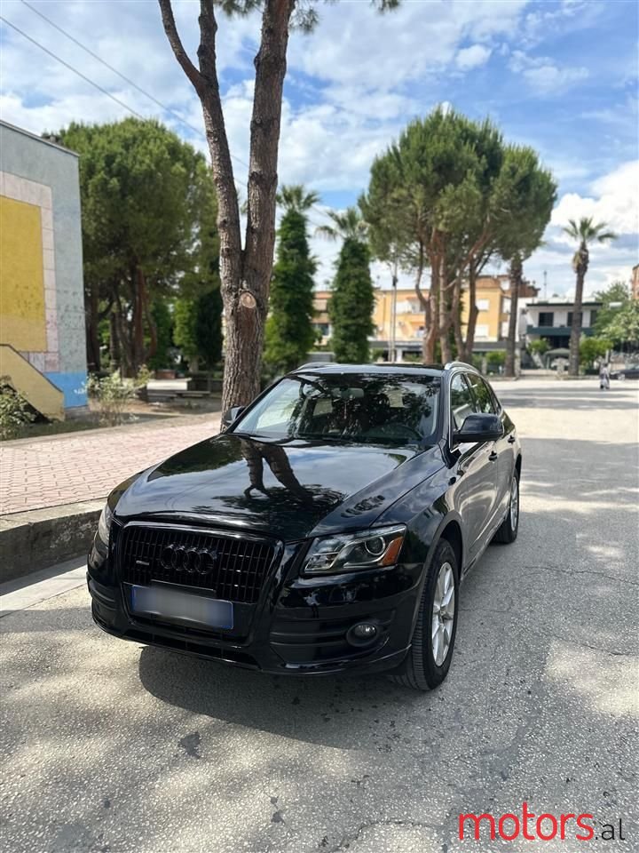2011' Audi Q5 photo #1