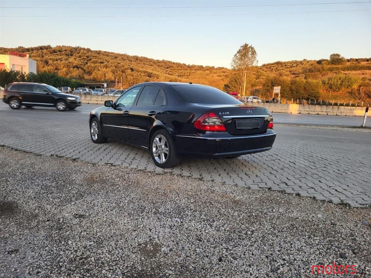 2007' Mercedes-Benz E 220 photo #5