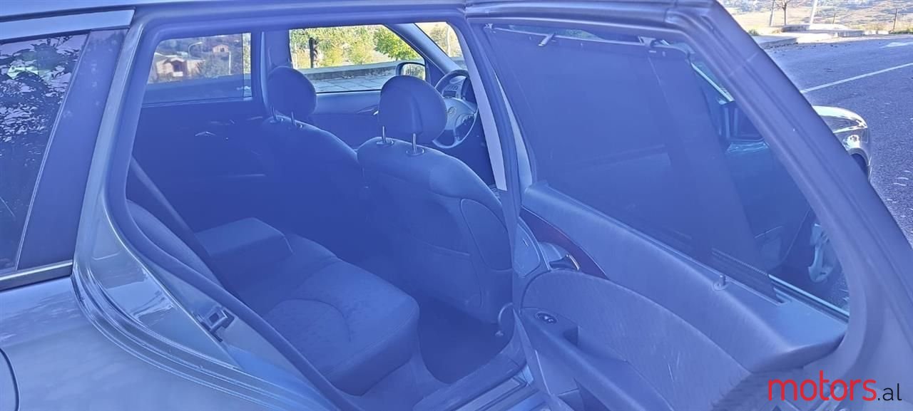 2005' Mercedes-Benz E 220 photo #5