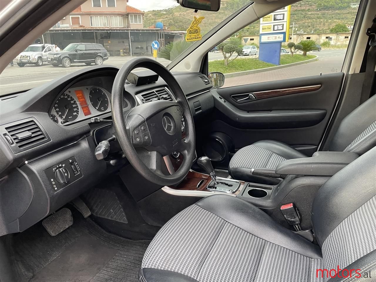 2006' Mercedes-Benz B 200 photo #3