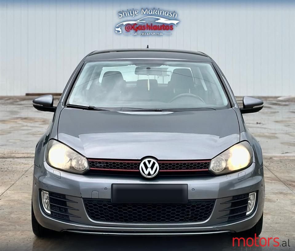 2010' Volkswagen Golf photo #4