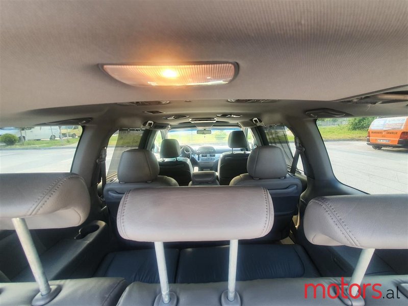 2010' Honda Odyssey photo #4