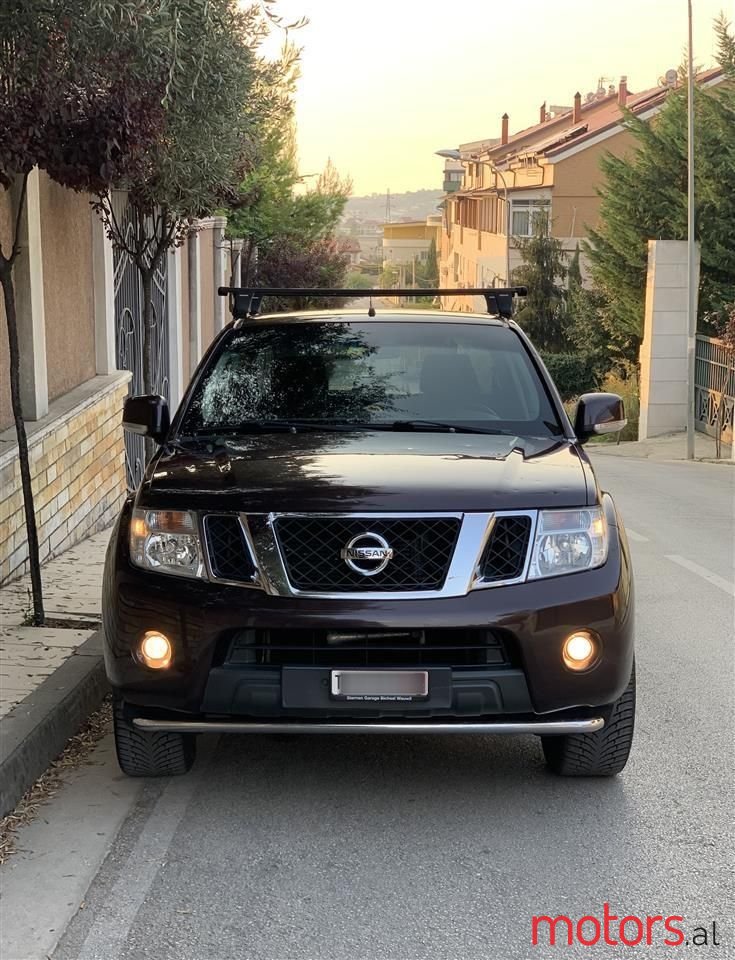 2010' Nissan Navara photo #6