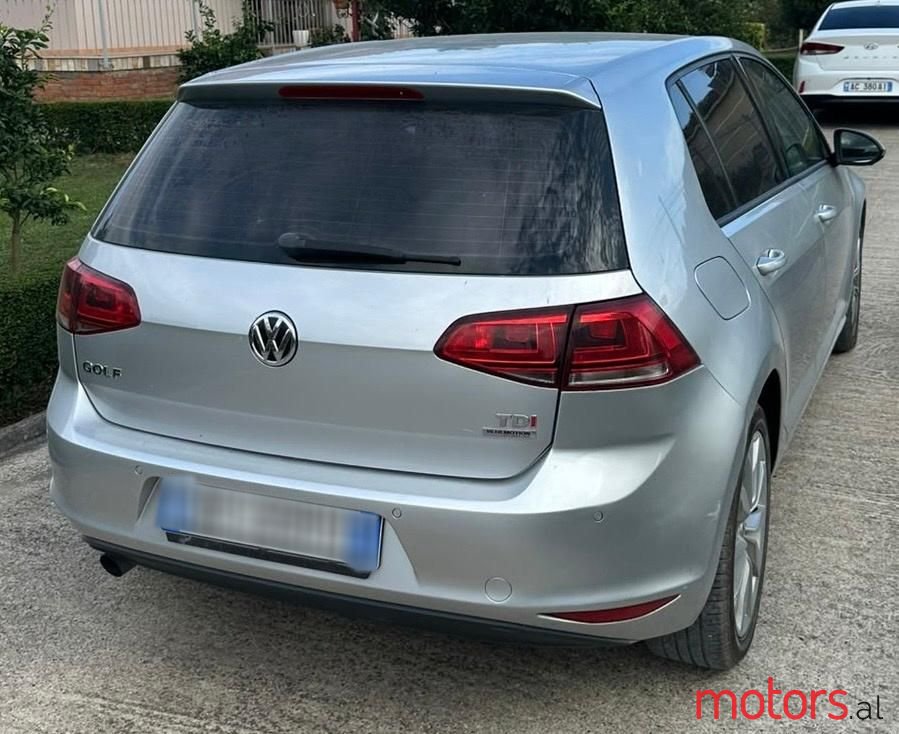 2014' Volkswagen Golf photo #5