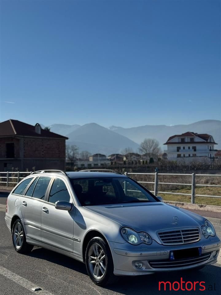 2006' Mercedes-Benz C 200 photo #3