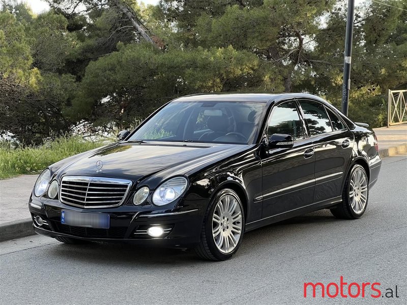 2007' Mercedes-Benz E 280 photo #1