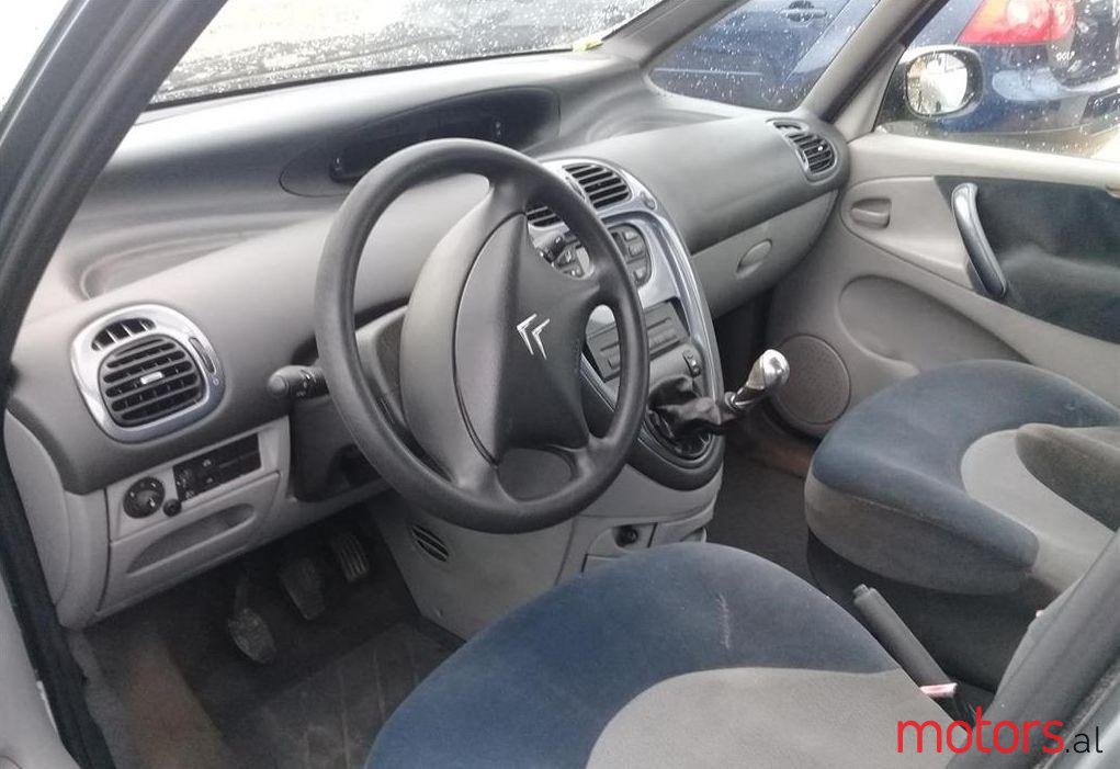 2006' Citroen Xsara photo #2