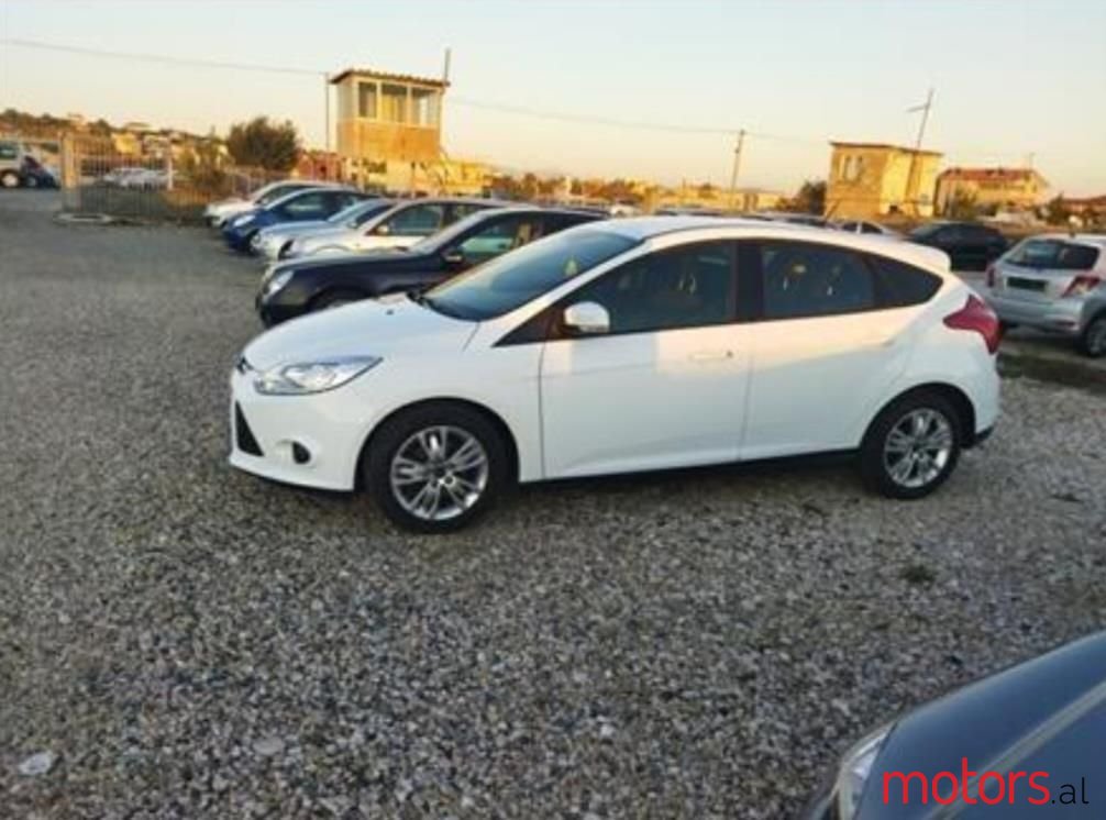 2013' Ford Focus photo #4