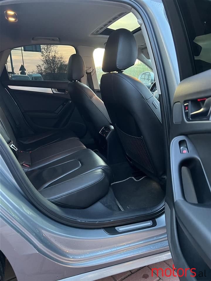 2010' Audi A4 photo #4