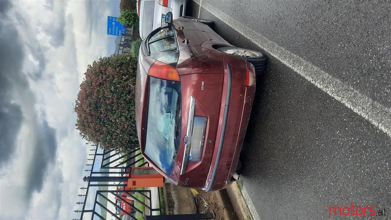 2003' Ford Focus photo #3